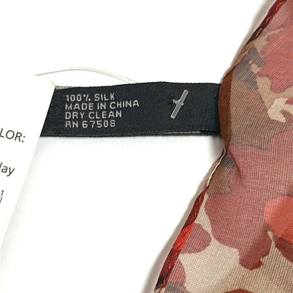 NWT Anne Klein Silk Chiffon Oblong Scarf
Floral Ivory Tan Coral Lightweight - Picture 8 of 10